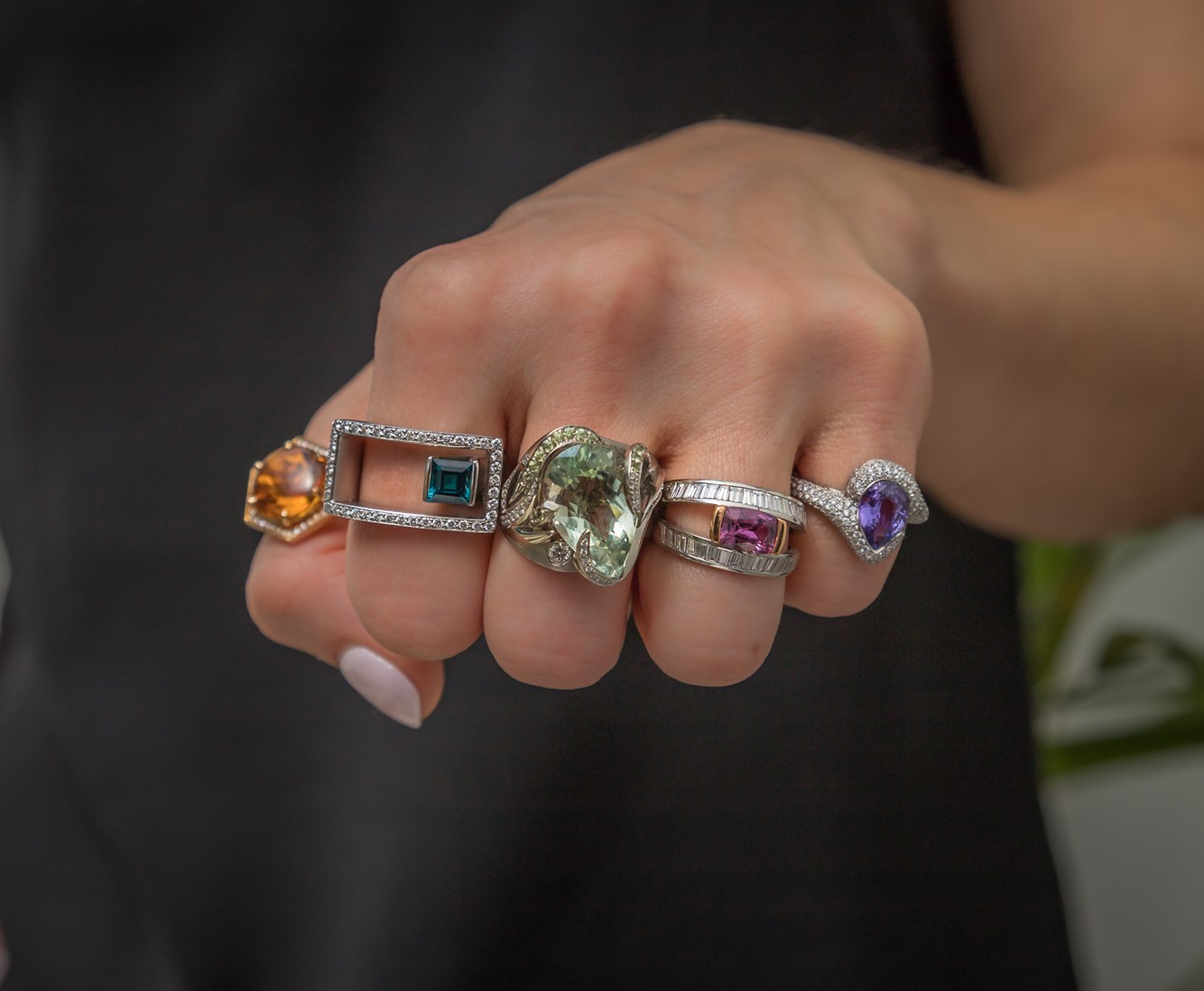 gem ring fist sml